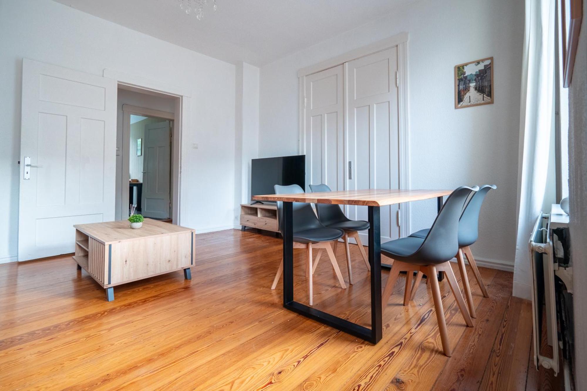 Grosses Apartment Mit 2 Balkonen Zentral Am Nordertor Flensburg Exteriör bild